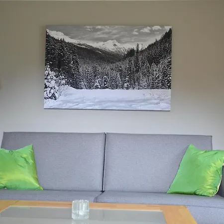 Haus Nick, Appartementhaus * Sankt Anton am Arlberg