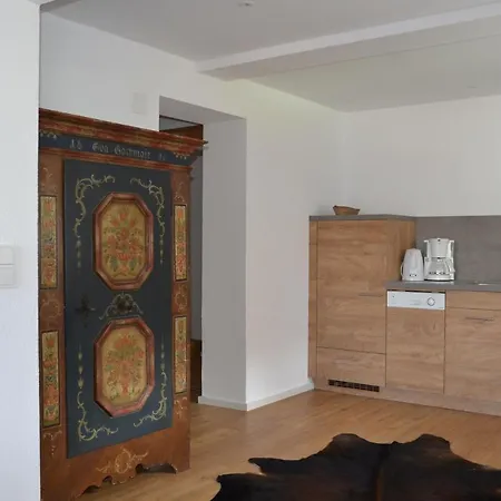 Haus Nick, Appartementhaus *