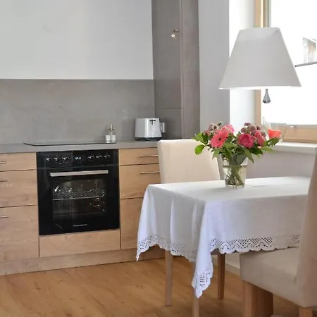 Haus Nick, Appartementhaus *