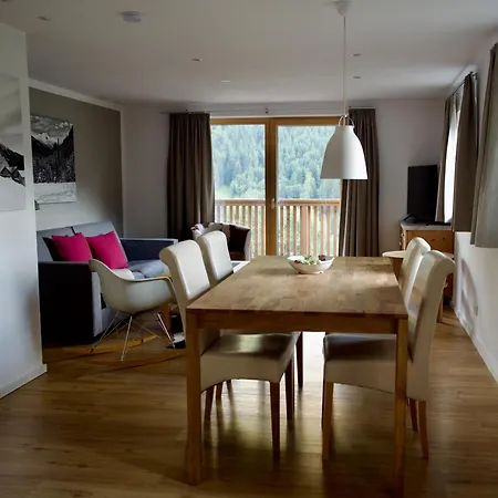 Appartement Haus Nick, Appartementhaus Sankt Anton am Arlberg