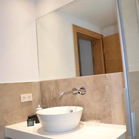 Apartamento Haus Nick, Appartementhaus *